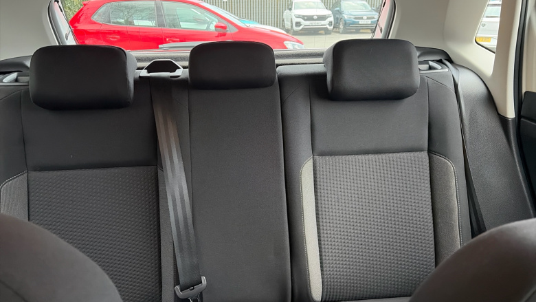 Volkswagen Polo 1.0 Life 5dr Petrol Hatchback